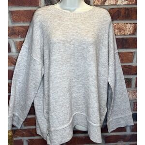 NWT KyeMi Sweater With Side Snaps Size Medium Tan